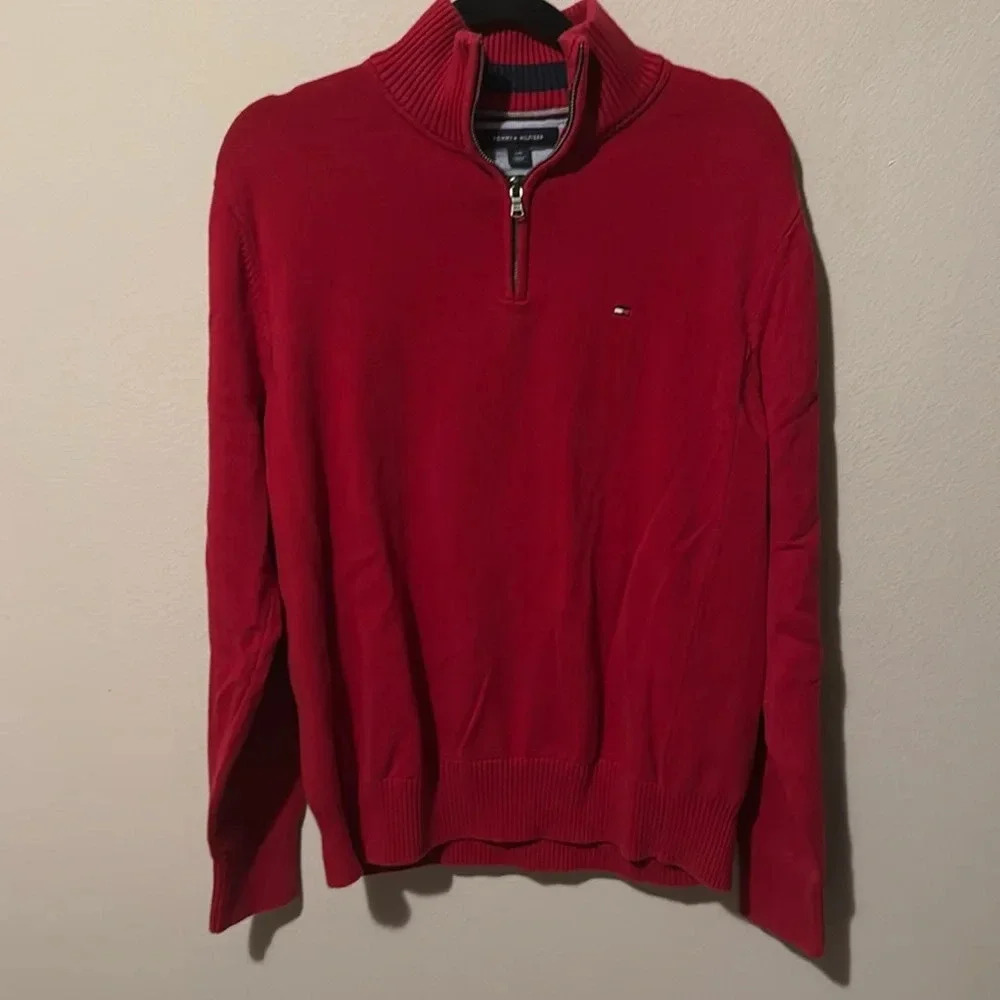 Tommy Hilfiger | classic red pullover quarter zip, large. EUC.